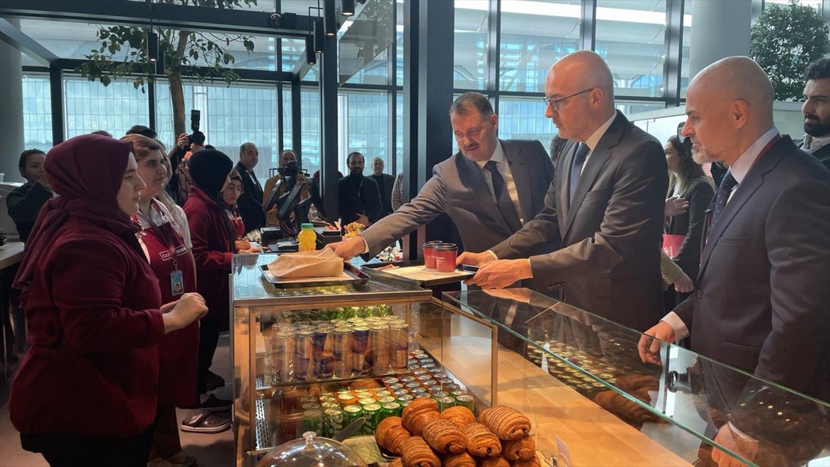 İstanbul Havalimanı'nda "engelsiz Kafe" Hizmete Başladı