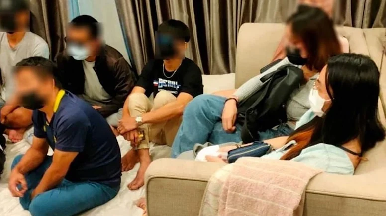 Polisler bile şaştı: Cinsel içerikli film çekimini bastılar