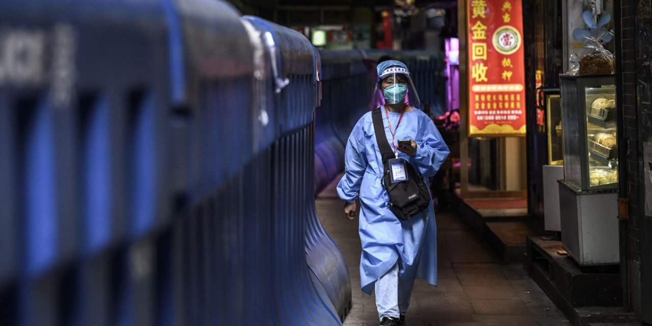 Salgına Karşı Geliştirilen Teknoloji Bazı Ülkelerde Polis Gözetimi İçin Kullanılmış