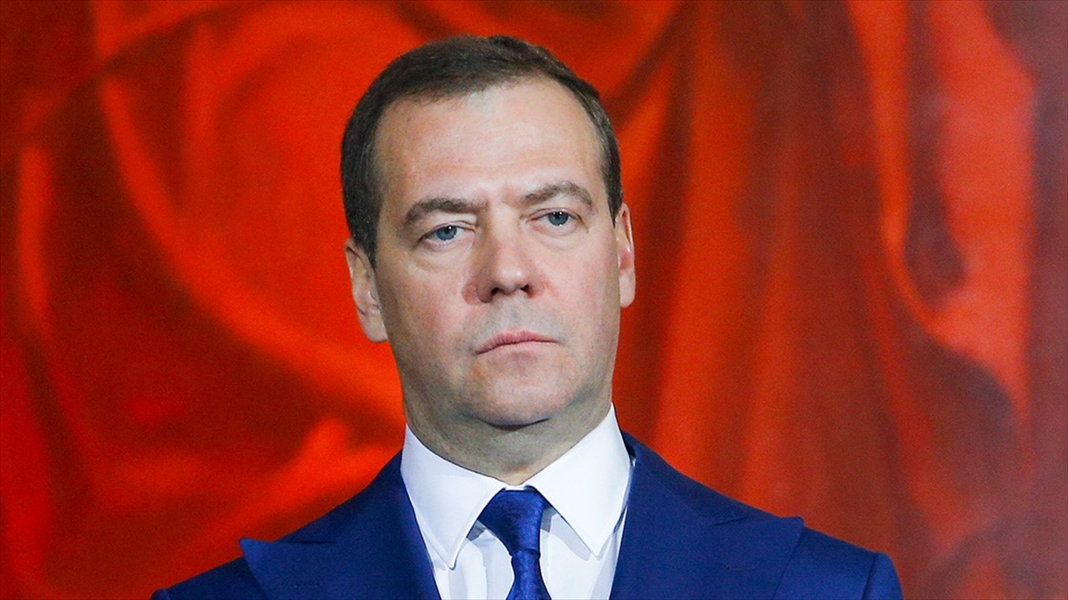 Eski Rusya Devlet Başkanı Medvedev'den Çin'e Sürpriz Ziyaret