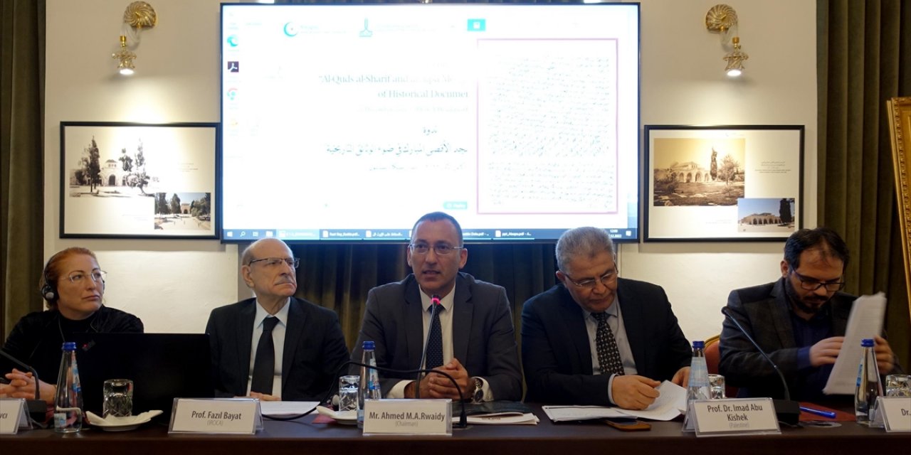 "Tarihi Belgeler Işığında Kudüs Ve Mescid-i Aksa" Konulu Panel Düzenlendi