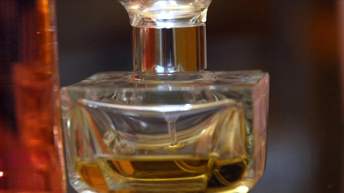 İklim Değişikliğinin Bitkilere Etkisi Nedeniyle Parfümler Eskisi Gibi Kokmayabilir