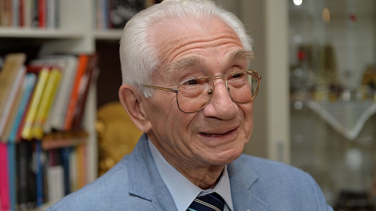 Türk Müziğine 647 Beste Kazandıran Sanatçı: Alaeddin Yavaşca