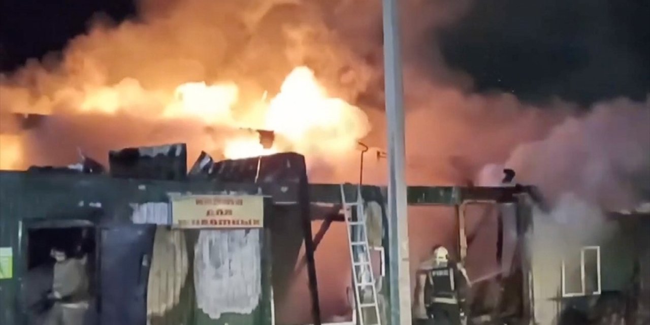 Rusya'da Huzurevinde Çıkan Yangında 20 Kişi Hayatını Kaybetti