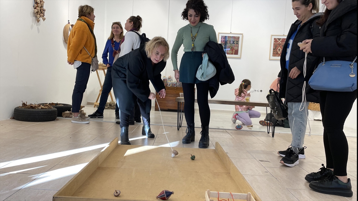 Kelimat Sanat Galerisi, Sanatseverleri "Nostaljik" Oyunları Deneyimlemeye Davet Ediyor