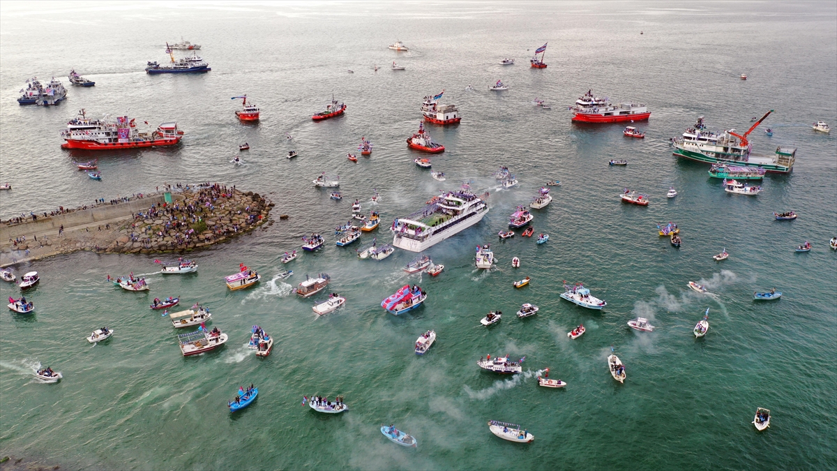 Trabzonspor, Aa'nın "yılın Fotoğrafları" Oylamasındaki Şampiyonluk Kutlaması Fotoğrafını Paylaştı