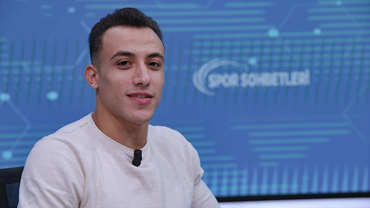 Dünya Şampiyonu Cimnastikçi Adem Asil, Zirveye Giden Yolda Yaşadığı Zorlukları Anlattı