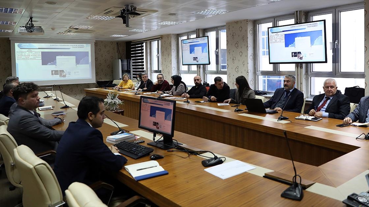 Çağrı Trafiği 4 Kat Artan "alo 170" Çalışanları Eyt Eğitimine Alındı