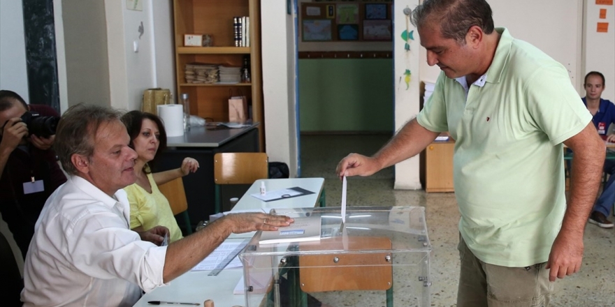 Yunanistan Pazar Günü Genel Seçim Yapacak