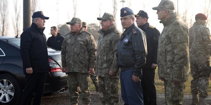 Milli Savunma Bakanı Akar Ve Tsk Komuta Kademesinden "kızılelma" Ziyareti