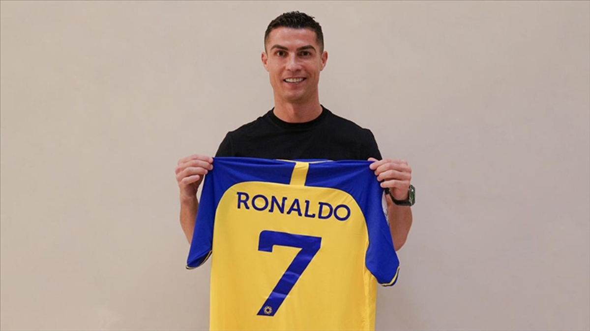 Al Nassr, Cristiano Ronaldo İçin Yarın İmza Töreni Düzenleyecek