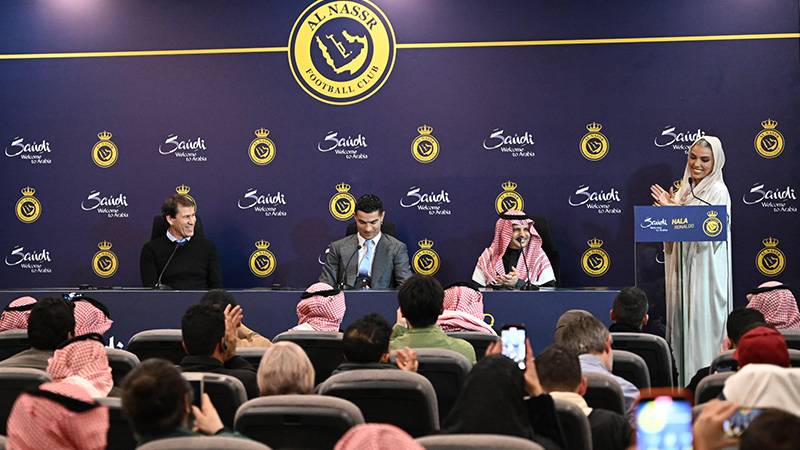 Cristiano Ronaldo, Al-Nassr'a imza attı: "Avrupa'daki hayallerimi gerçekleştirdim''