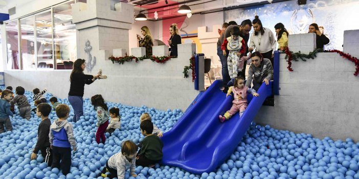 ENGELSİZ ÇOCUK GÜNDÜZ BAKIMEVİ’NDE YENİ YIL COŞKUSU