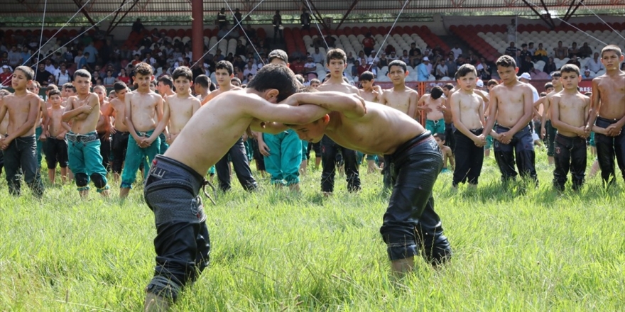 658. Tarihi Kırkpınar Yağlı Güreşleri Başladı