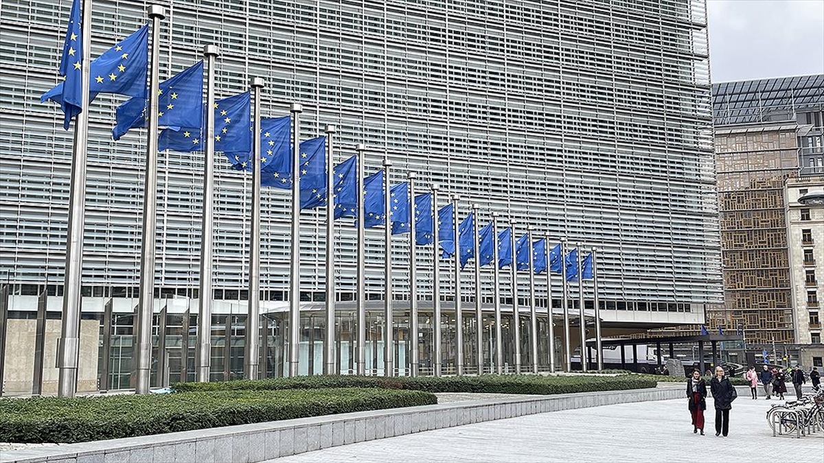 Ab, İsrailli Bakanın Mescid-i Aksa Baskınını "endişe Verici" Buluyor