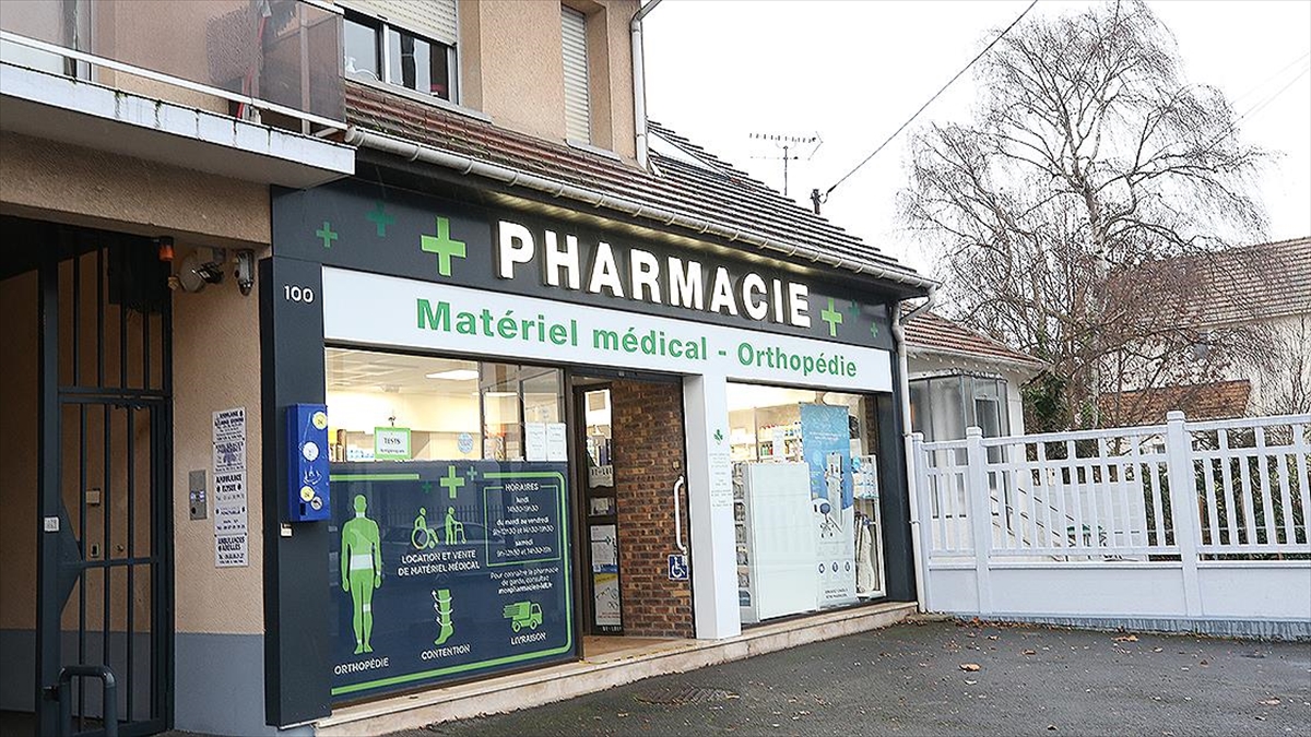 Fransa'da Amoksisilin İçeren İlaç Sıkıntısının Çözümü İki Ayı Bulabilir