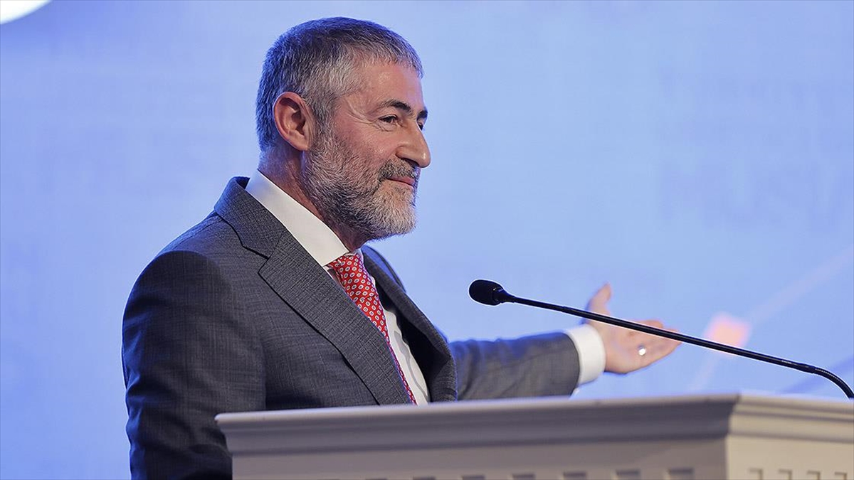 Bakan Nebati'den İş Dünyasına "fiyat Sabitleme Ve İndirim" Çağrısı