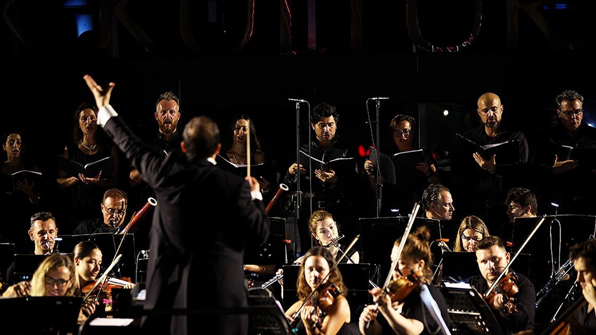 İdso Yılın İlk Ayını 4 Konserle Karşılıyor