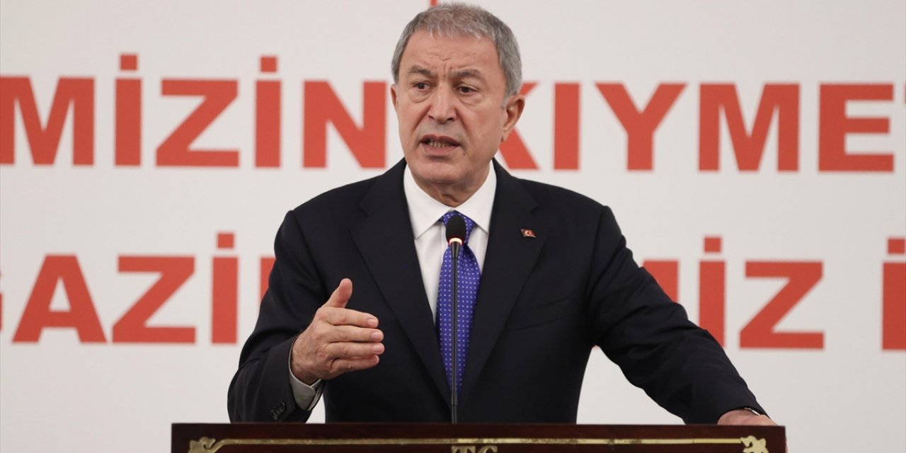 Milli Savunma Bakanı Akar'dan "Terörle Mücadelede Kararlılık" Mesajı