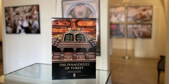 Tel Aviv, İzzet Keribar’ın “türkiye’nin Sinagogları” Fotoğraf Sergisine Ev Sahipliği Yapıyor