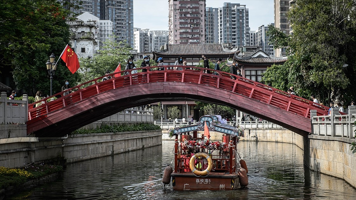 Çin, Kovid-19 Salgını Nedeniyle Kapattığı Sınırlarını 3 Yıl Sonra Açtı