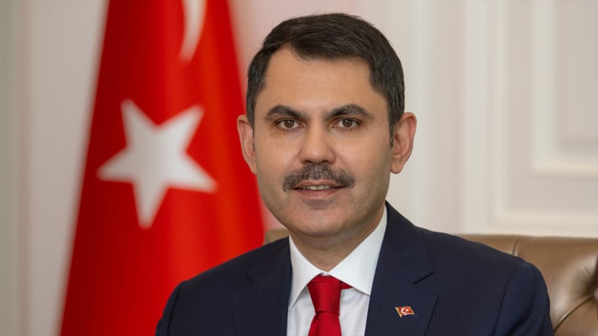 Bakan Kurum: Dünyanın İncisi Van Gölü'müzü En Güzel Haliyle Geleceğe Taşımak İçin Canla Başla Çalışıyoruz