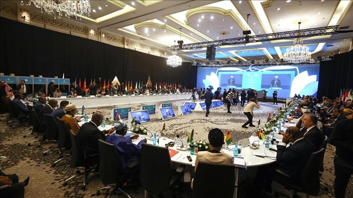 İit, İsrail'in Mescid-i Aksa'daki İhlallerini Görüşmek Üzere Olağanüstü Toplandı