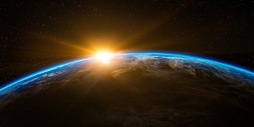 Uzayın Derinliklerinden Gelecek İlk Işıkta Zaman Kısalıyor