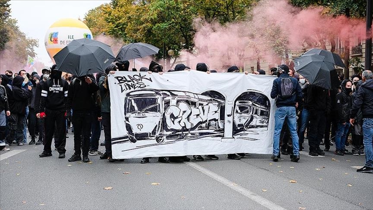 Fransa Başbakanı Borne'dan Sendikalara Çağrı