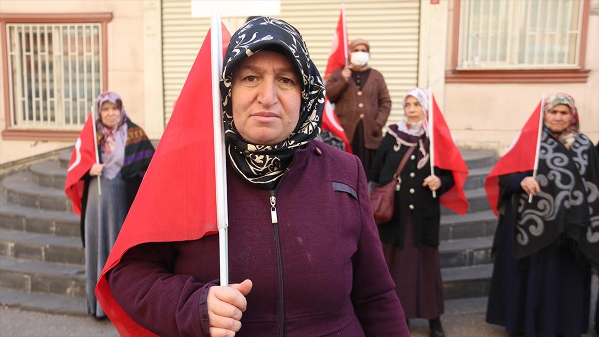 Diyarbakır Anneleri Evlatlarına Kavuşmak İstiyor