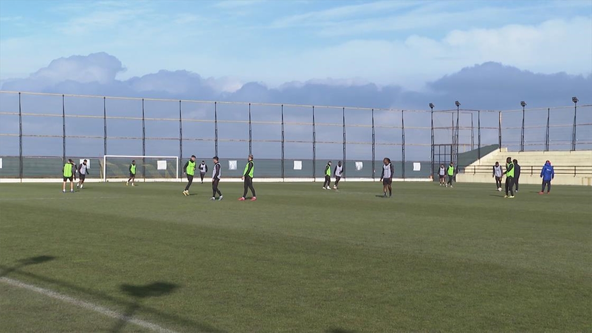 İstanbulspor, Ümraniyespor Maçı Hazırlıklarını Sürdürdü