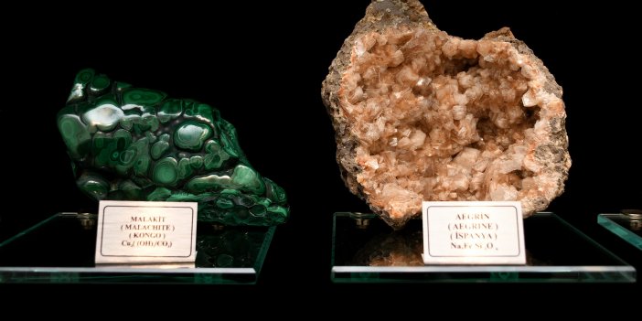 KUŞADASI’NDA ZAMANA YOLCULUĞUN ADRESİ: MİNERAL VE FOSİL MÜZESİ