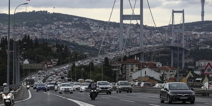 İstanbul'da Yarın Bazı Yollar Trafiğe Kapatılacak
