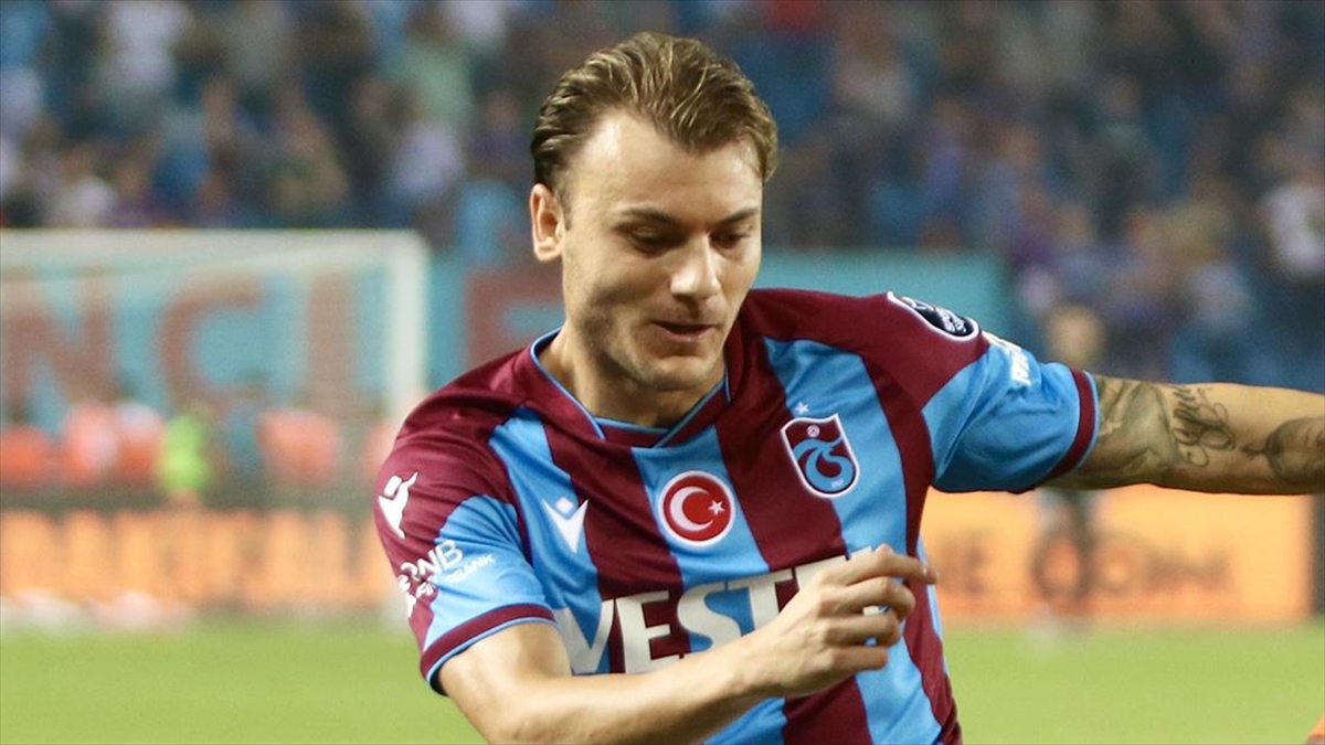Trabzonsporlu Yusuf Erdoğan, Adana Demirspor'a Transfer Oldu