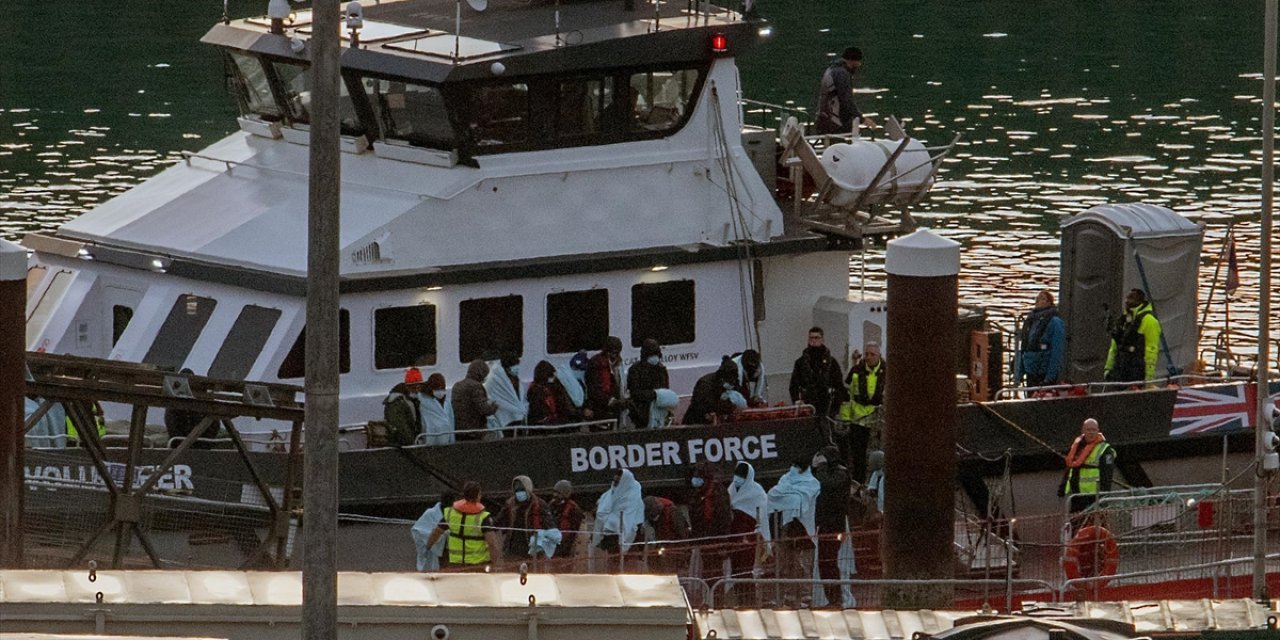 İngiltere'de Yüksek Mahkeme Göçmenleri Ruanda'ya Gönderme Planına İtirazı Kabul Etti