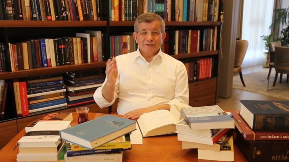 Davutoğlu’ndan Erdoğan’a ‘profesör’ yanıtı