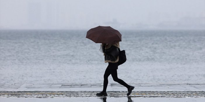 Kıyı Ege İçin Gök Gürültülü Sağanak Uyarısı