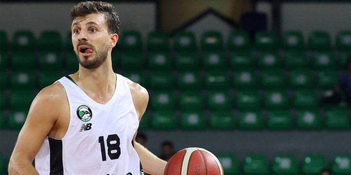 Darüşşafaka Basketbol Takımı Oyuncusu Doğuş Özdemiroğlu'ndan Sezon Değerlendirmesi