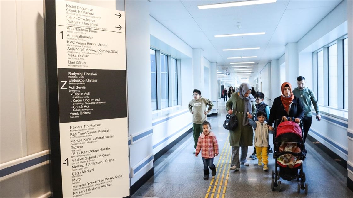 Mersin Şehir Hastanesinde 6 Yılda 12 Milyondan Fazla Poliklinik Hizmeti Verildi