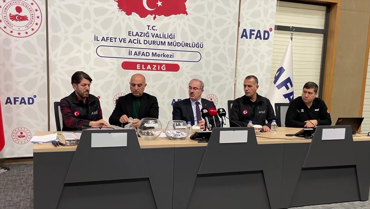 Deprem Konutu Ve  İş Yeri İçin Kura Çekildi