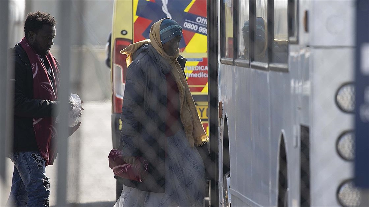 Ab'den Sığınma Başvurusu Reddedilenlerin Geri Dönüşlerini Hızlandıracak Strateji Hazırlığı