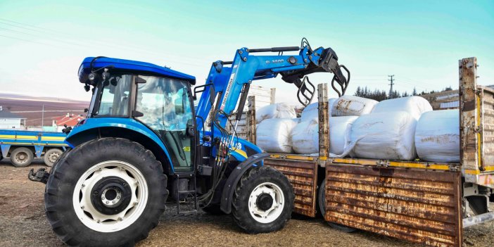 ABB’DEN 2023 YILININ İLK TARIMSAL DESTEĞİ: KADIN HAYVAN YETİŞTİRİCİLERİNE MISIR SİLAJI DESTEĞİ BAŞLADI