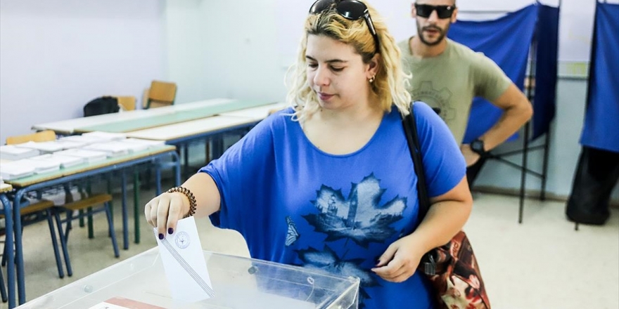 Yunanistan'da Sandık Çıkış Anketlerine Göre Yeni Demokrasi Partisi Tek Başına İktidar