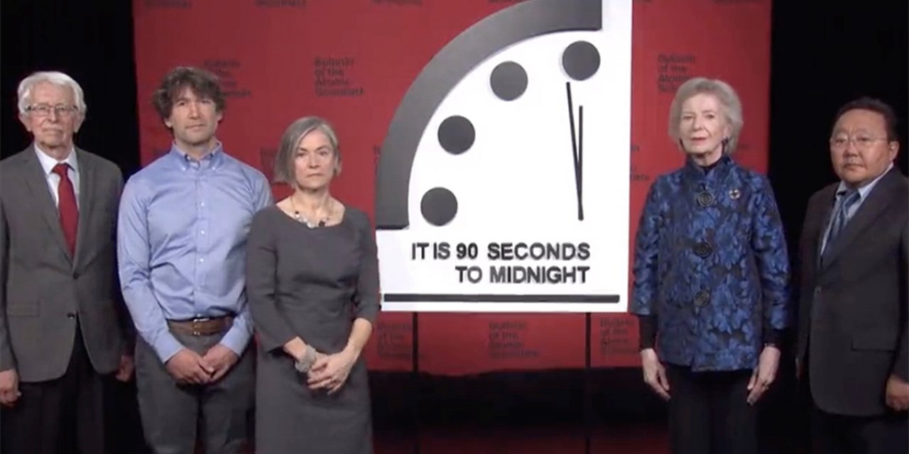 ABD'deki sembolik  "kıyamet Saati" Gece Yarısına 90 Saniye Kalaya Getirildi