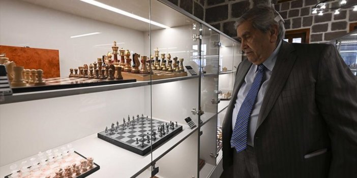 Satranç Tutkusunu Müzeye Dönüştüren Koleksiyonere Kültür Ve Turizm Bakanlığı Özel Ödülü