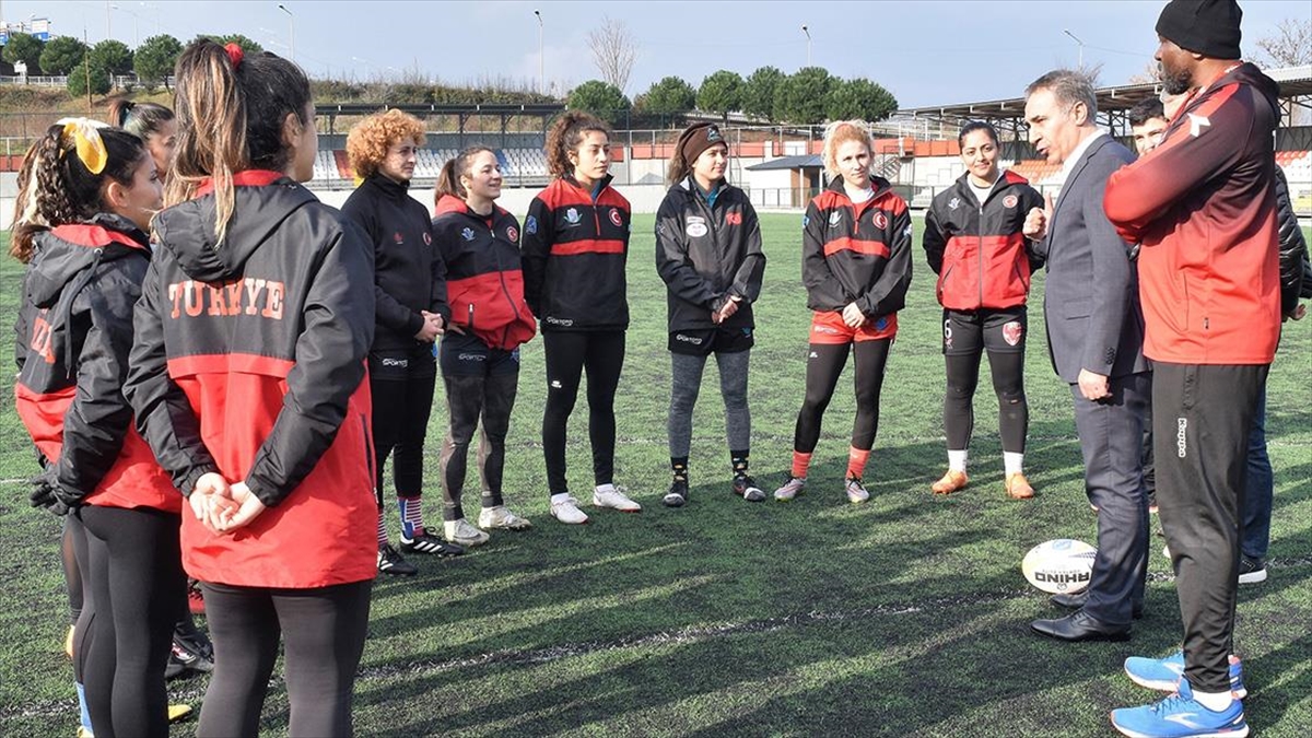 Ragbi Kadın Milli Takımı, Trabzon'da Kamp Çalışmalarını Sürdürüyor