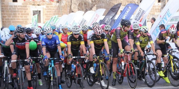 Türkiye Kış Bisiklet Yarışları Serisi Aspendos'ta Başladı