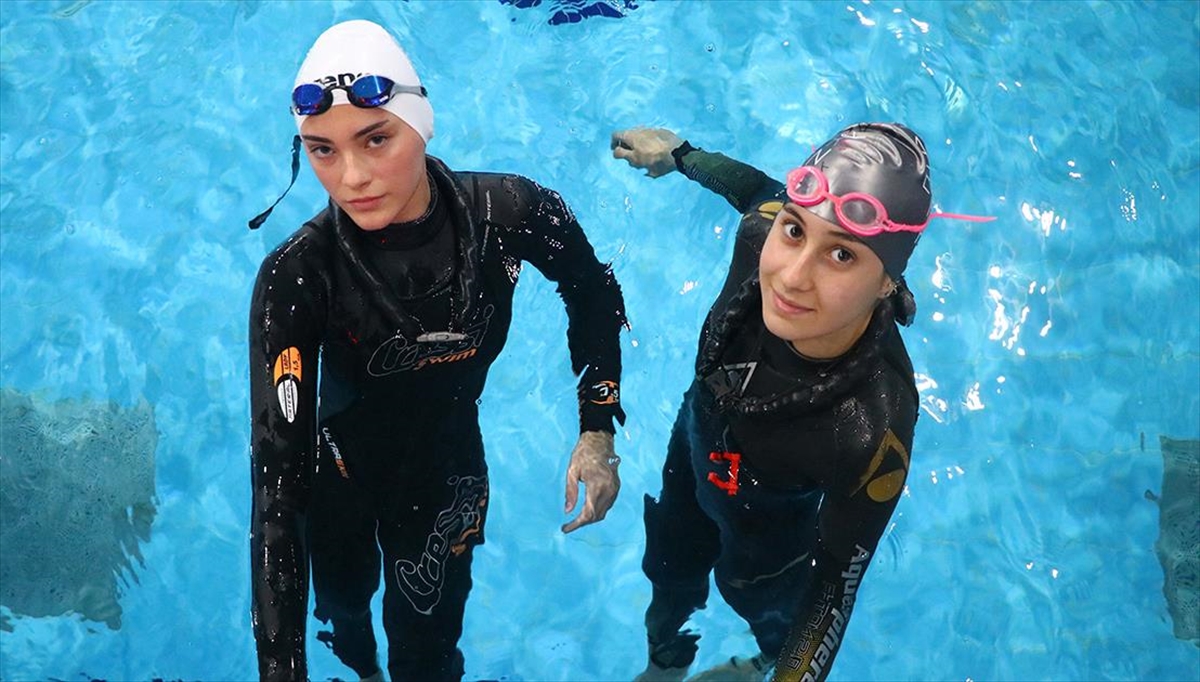 Serbest Dalışta Milli Sporcular Dünya Şampiyonasına Hazırlanıyor
