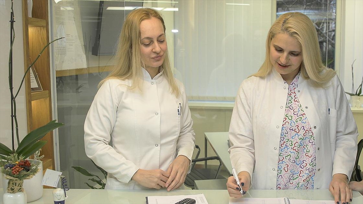 Türkiye Mezunu Boşnaklar, Türkiye'de Üniversite Okumanın Ayrıcalıklı Olduğunu Düşünüyor