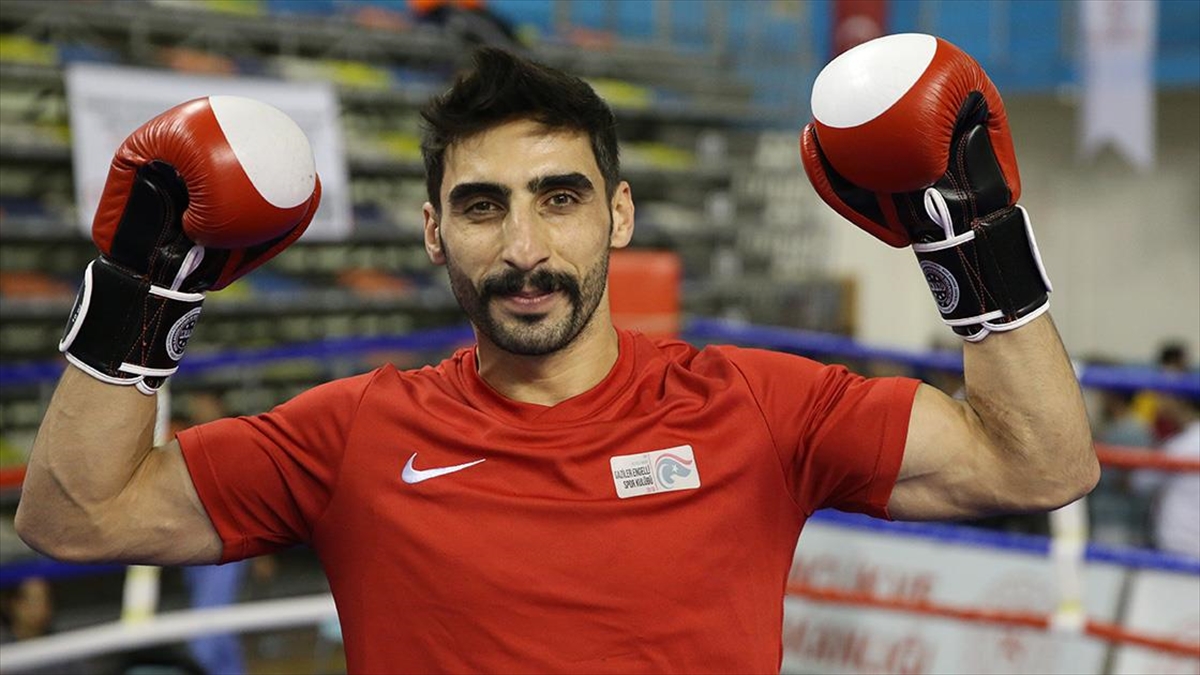 Avrupa Şampiyonu Özel Harekatçı Polis, Kick Boksta Dünya Şampiyonluğu Hedefliyor